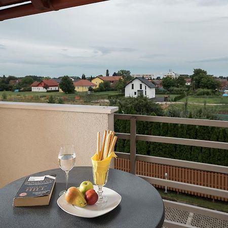 Apartments Moravske Toplice Bagian luar foto