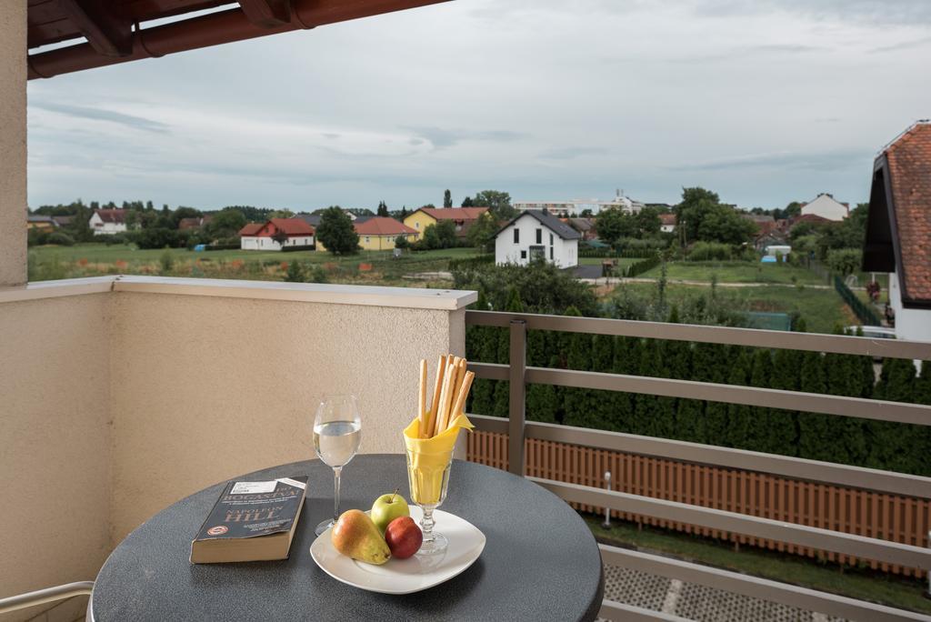 Apartments Moravske Toplice Bagian luar foto